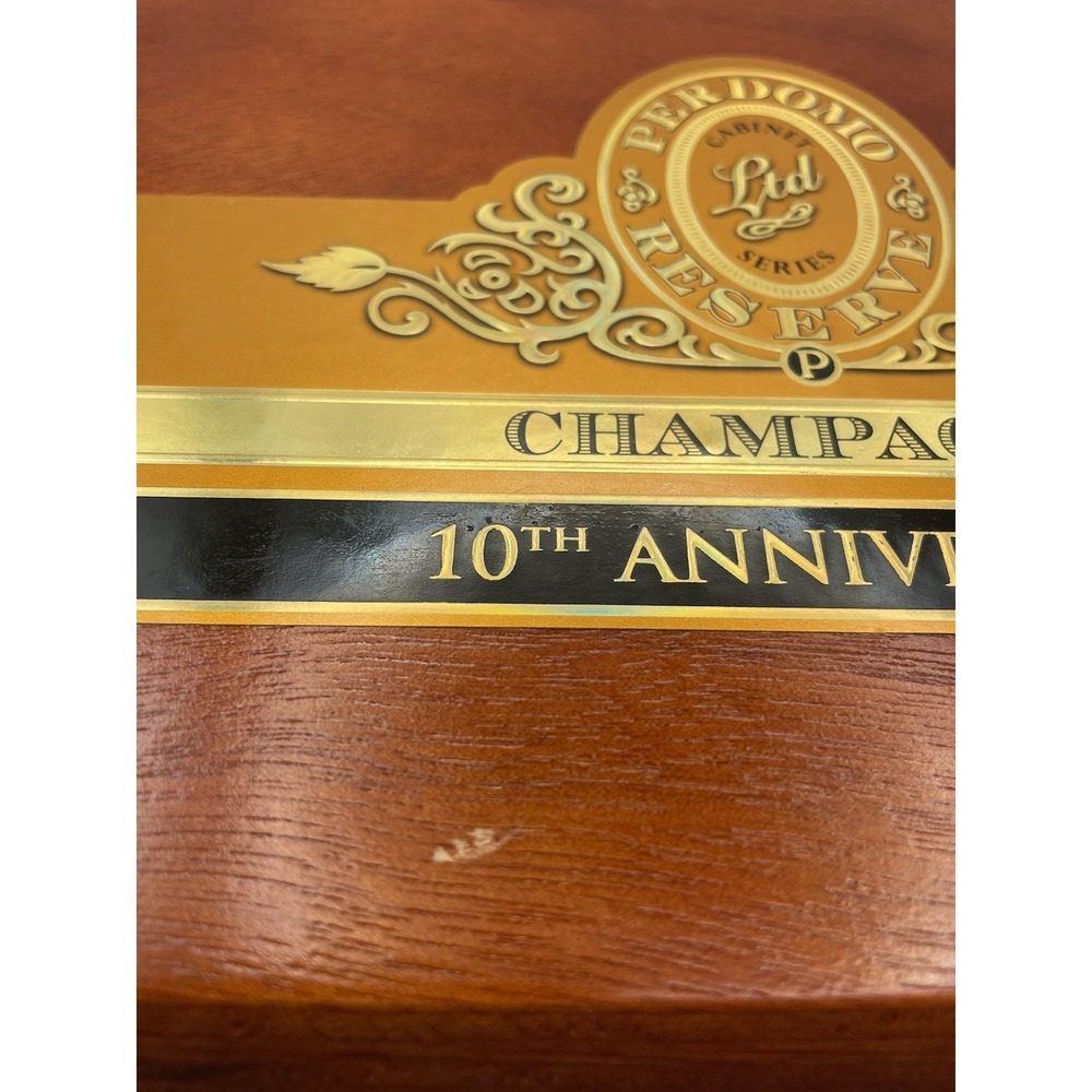 Perdomo Reserve Empty Cigar Box Wood 10th Anniversary Super Toro 6x60 Humidor - Picture 7 of 7